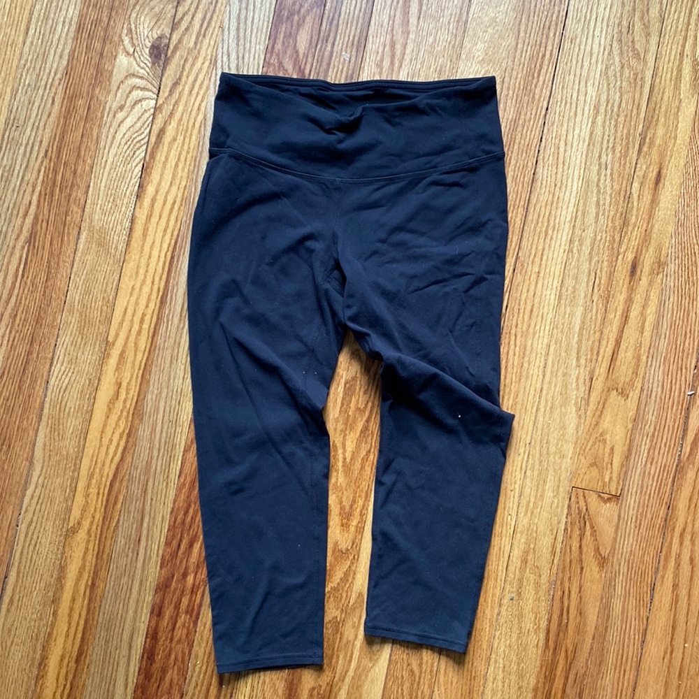 Athleta small cropped yoga pants